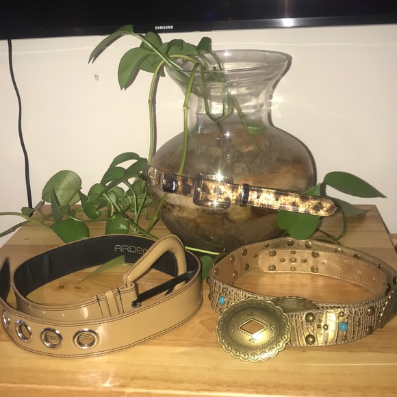 Accessories - 👗 3 beautiful belts 🧥